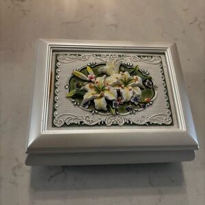 Wood Jewelry Box with Floral Design music box